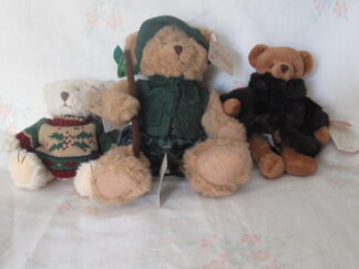 Russ Teddy Bears - Montana, Fortuna, Bear with Sweater