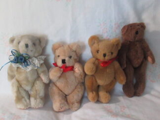 Bear with Lace Collar, Bears with Red Bow, Brown Bear