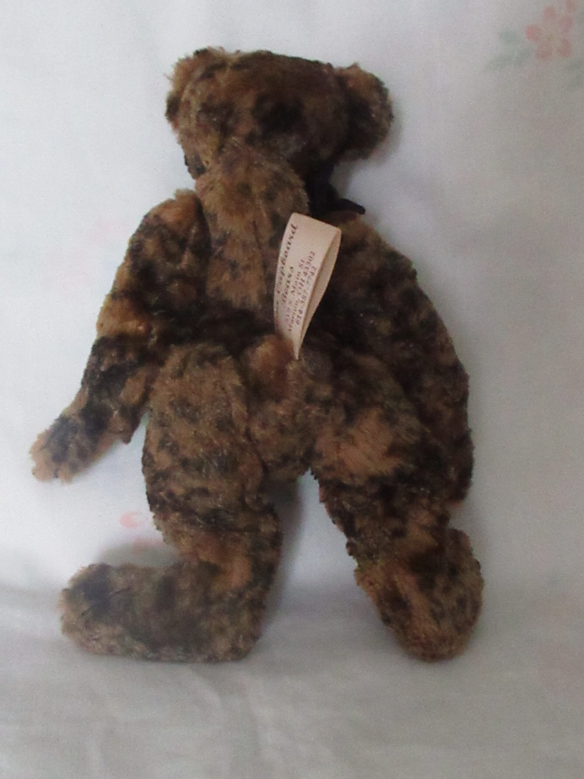 China Cupboard Bears - Brown Bear With Hump and Tail - Image 2