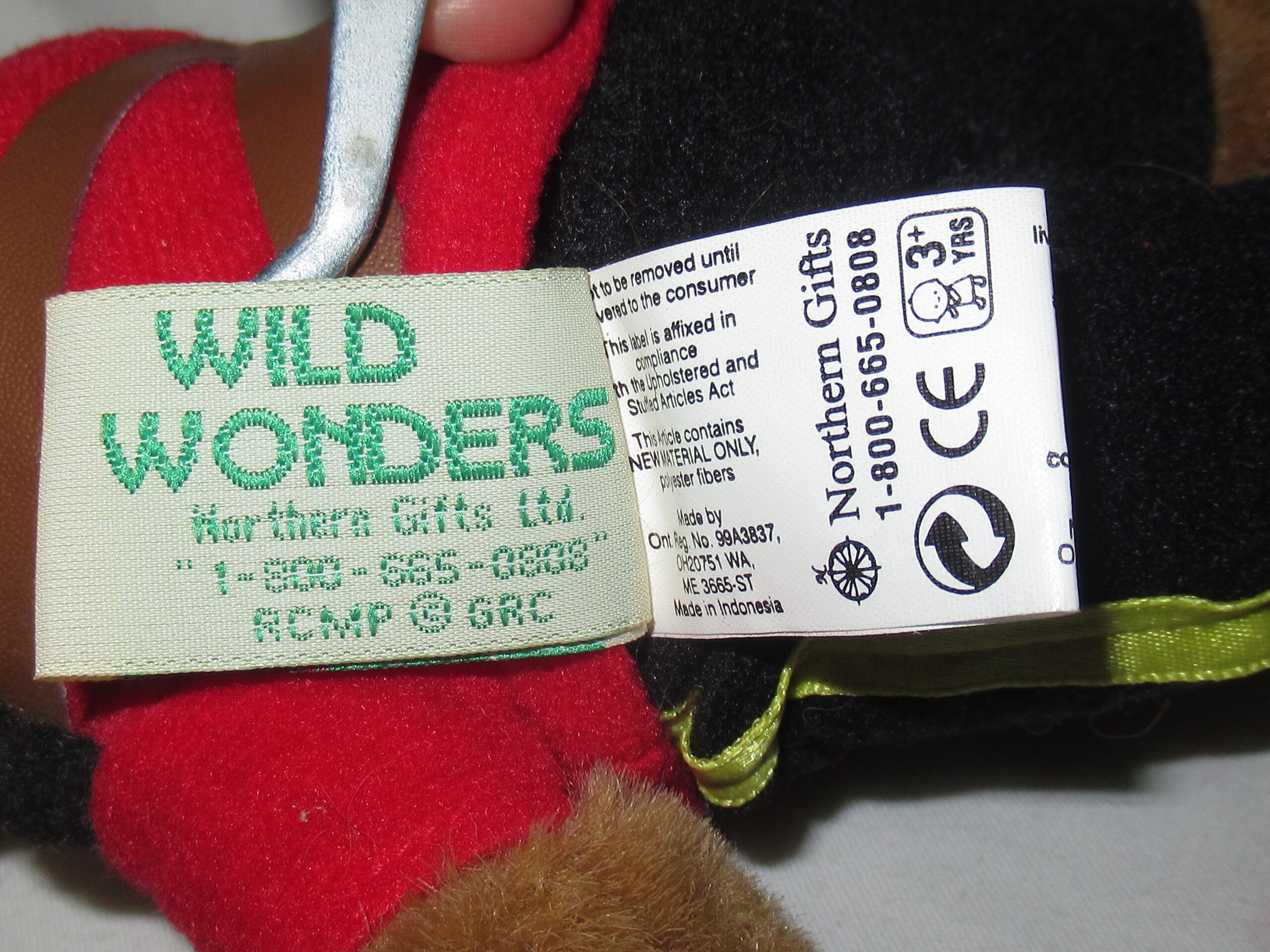 RCMP Country Bear and Bear With Canada Sweater - Image 5