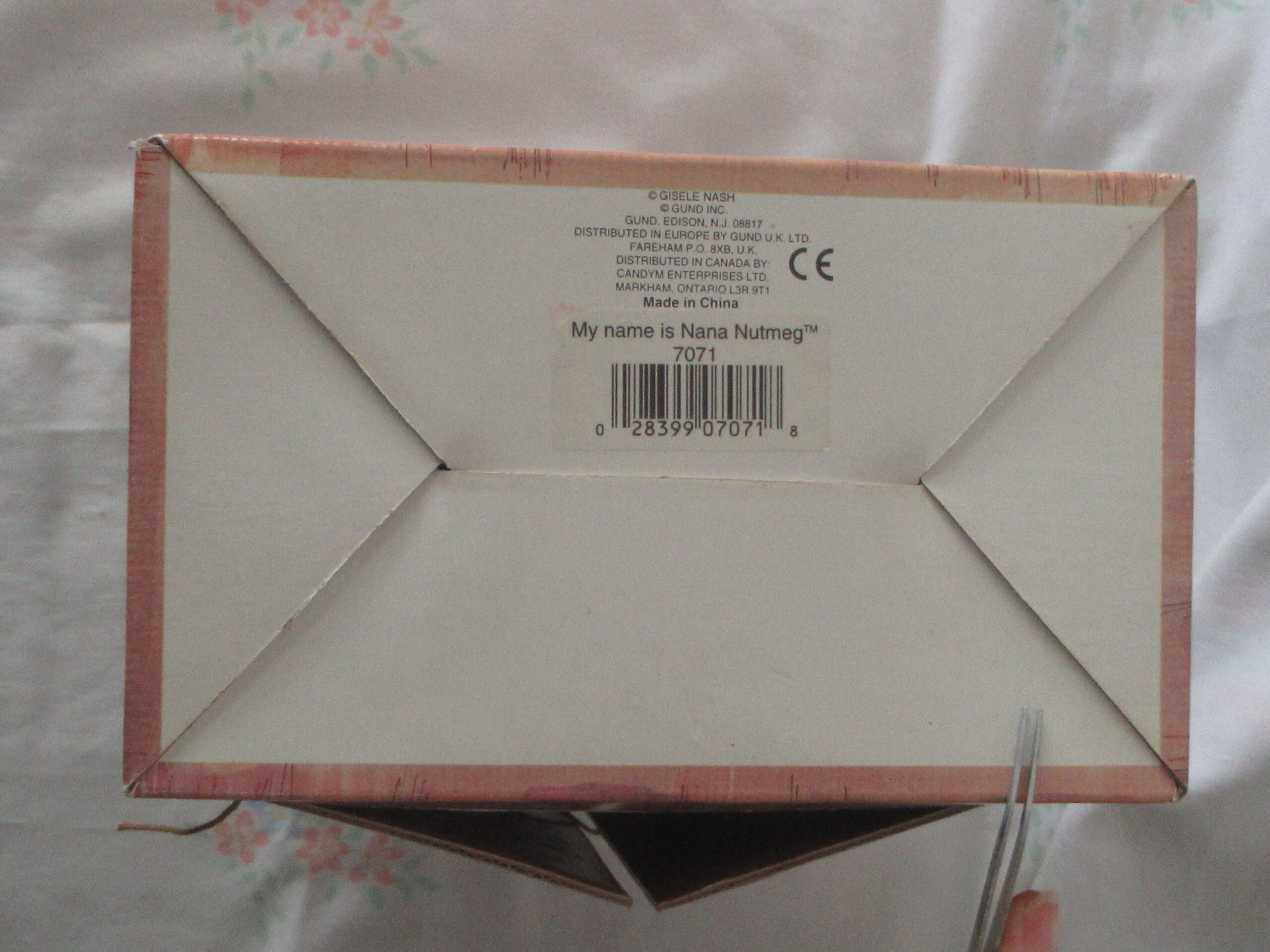 Gund Cinnabears Nana Nutmeg in Original Presentation Package - Image 14