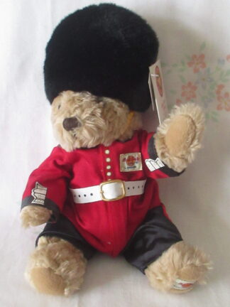 Hard Rock Cafe London Guardsman Bear Limited Edition