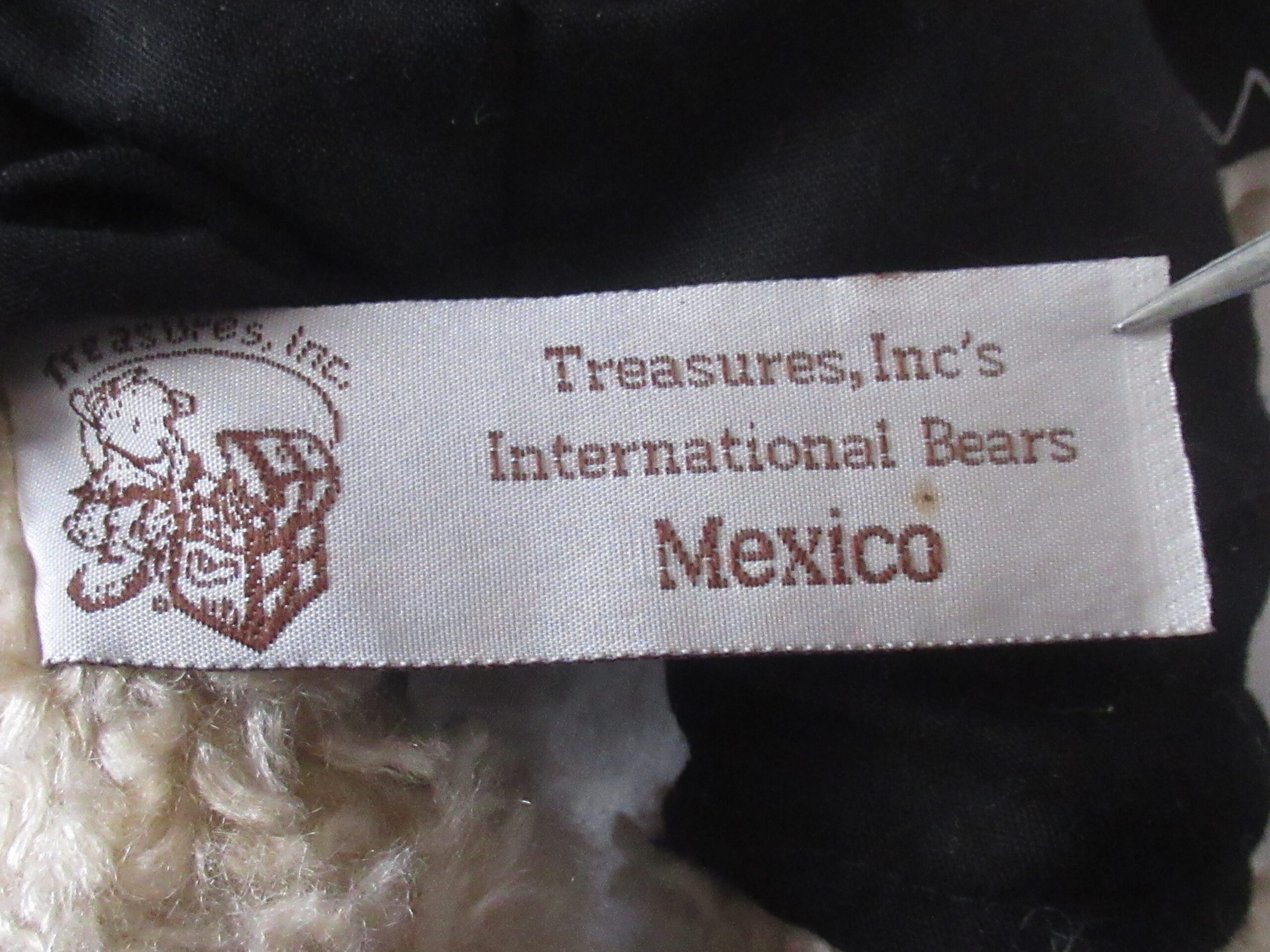 Treasures Inc - International Bears - Mexico - Image 6