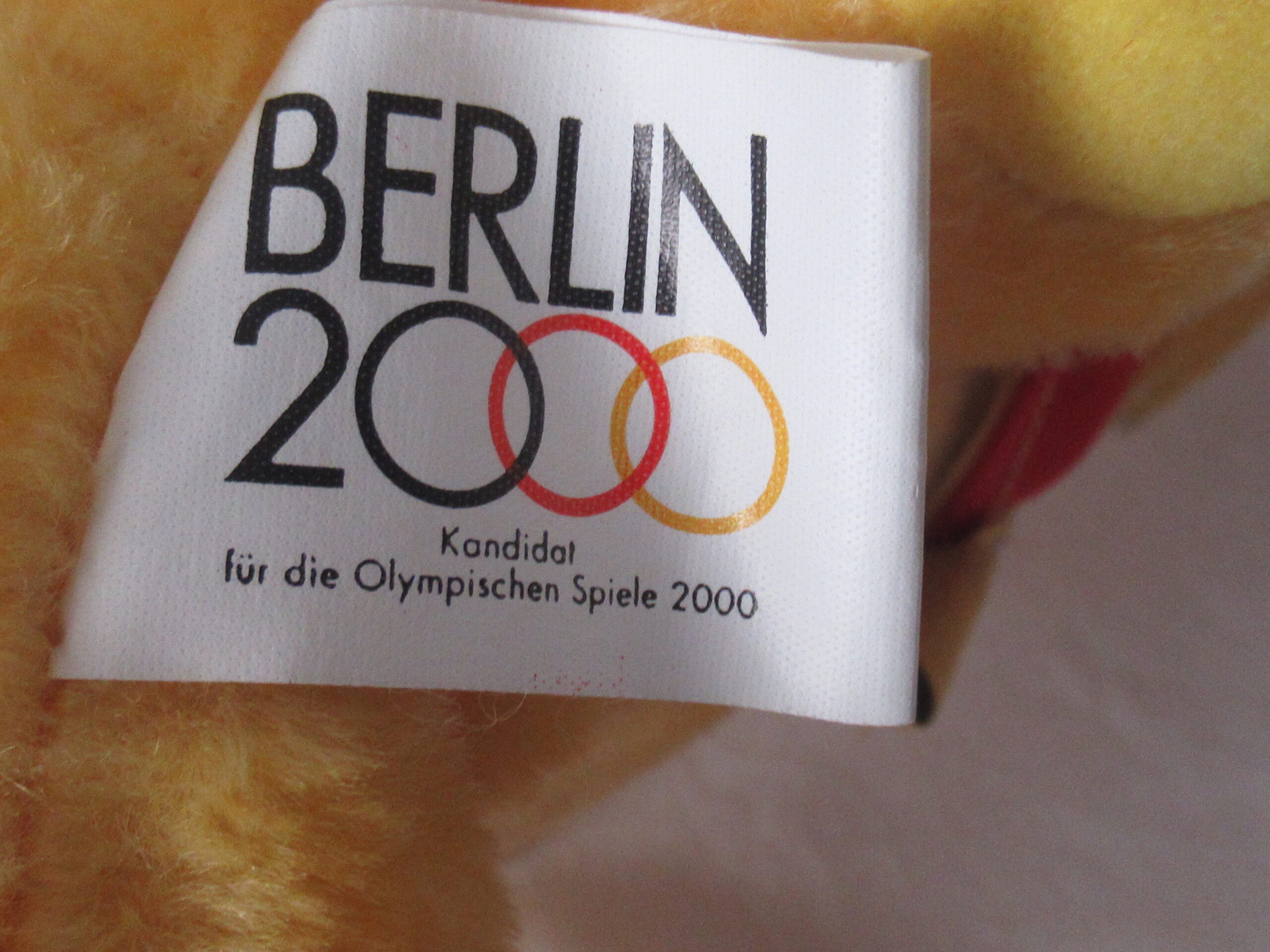 Berlin 2000 Candidate for the 2000 Olympic Games Teddy Bear - Image 6