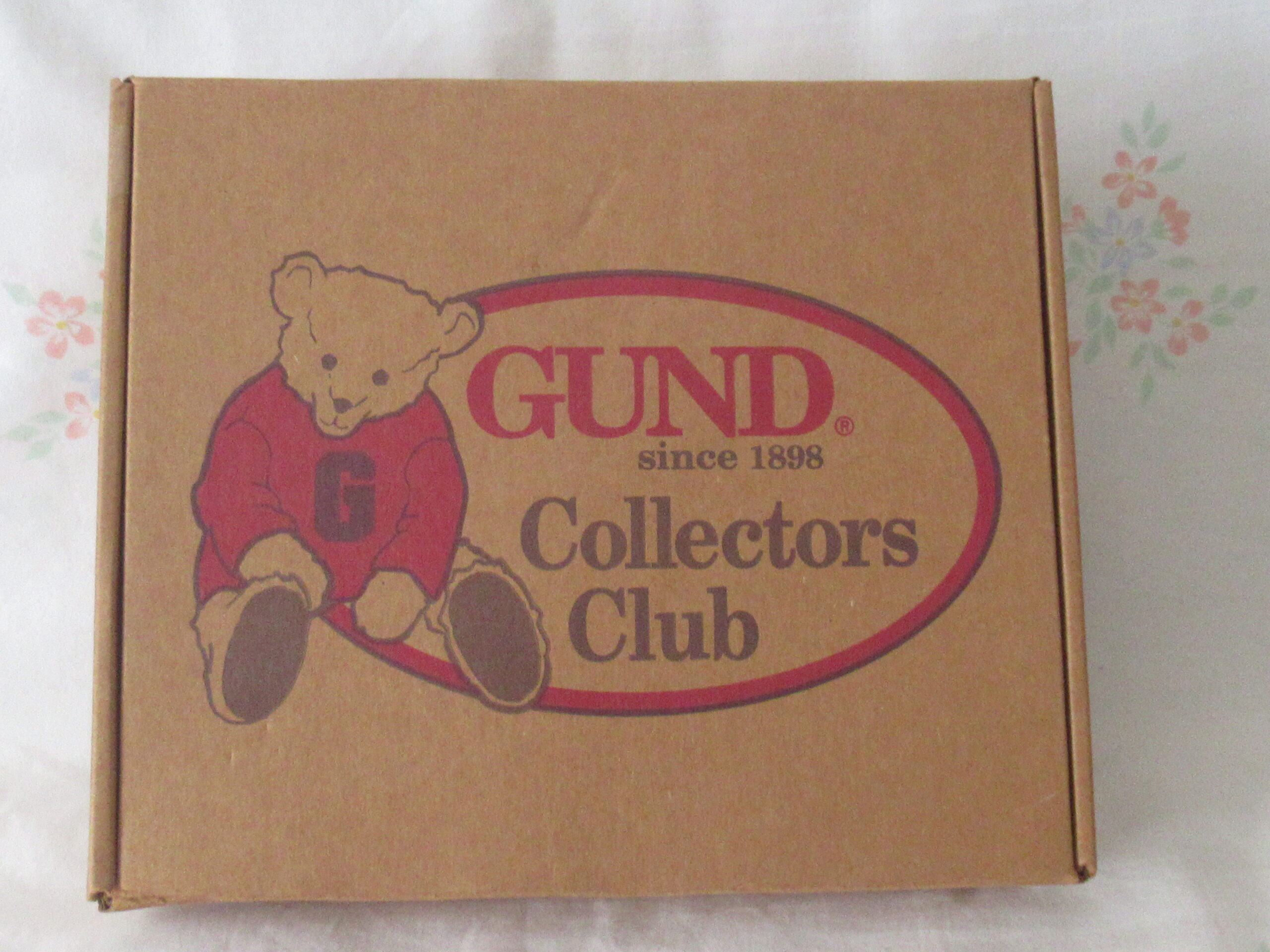 Gund Collectors Club 1999 - 8 Inch Mohair Teddy Bear - Image 2