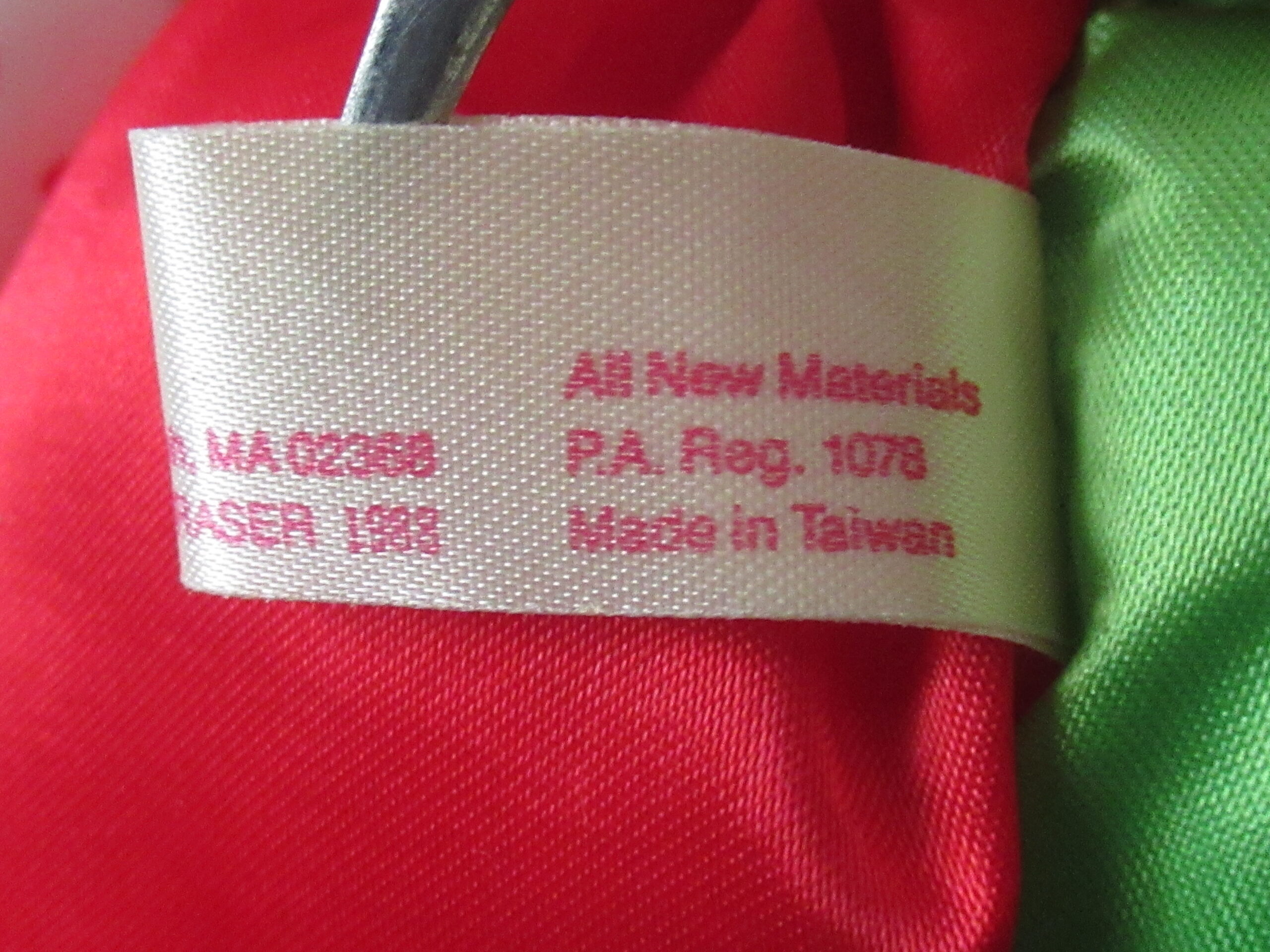 Gordon Fraser Gallery at Schmid Teddy Bear - Image 6